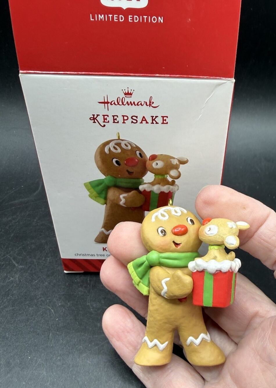 Kisses For Kacey Hallmark Ornament Limited Edition New Puppy Used -49D